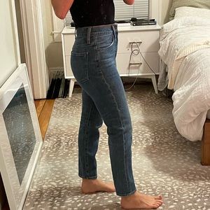 Madewell classic straight jean size 25